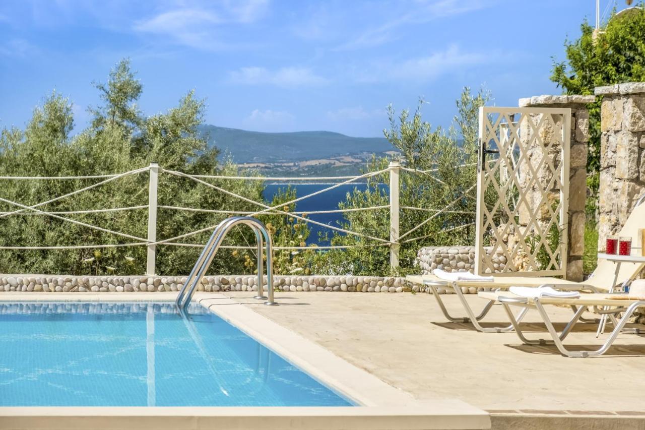 Apartment Oceanida Galini Nikiana